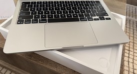 Mint
													MacBook Air 2025 (M4) - 13" - Apple M4, Silver, 256 GB, 16 GB, photo 4 of 31