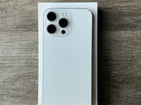 Apple iPhone 16 Pro Max