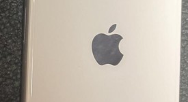 Good
													Apple iPhone SE 3rd Gen 2022 - Unlocked, Starlight, 64 GB, A2595, photo 2 of 6