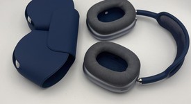 Used
													Apple AirPods Max - Sky Blue, photo 3 of 5