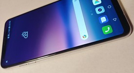 Good
													LG V30 - Unlocked, Silver, 64 GB, US998, photo 4 of 10