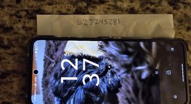 Mint
													Motorola Razr (2024) - Visible, Gray, 256 GB, 8 GB, photo 1 of 11
