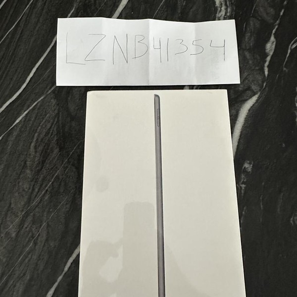 Apple iPad 9th Gen - Wi-Fi, 64 GB, Gray, A2602