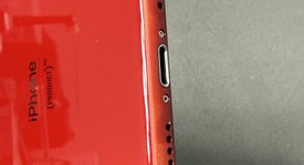 Fair
													Apple iPhone 8 Plus - Unlocked, Red, 64 GB, A1864, photo 3 of 5