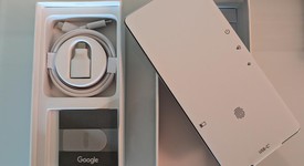 Mint
													Google Pixel 7 Pro - Unlocked, Snow, 128 GB, 12 GB, GE2AE, photo 1 of 12