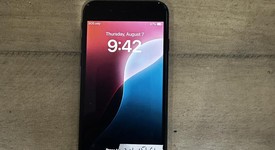 Good
													Apple iPhone SE 3rd Gen 2022 - Unlocked, Midnight, 64 GB, A2595, photo 2 of 7