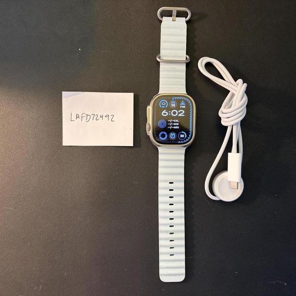 Apple Watch Ultra 3 49mm - Unlocked, Natural, A3281