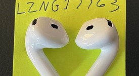 Used
													Apple AirPods 4th Gen - Active Noise Cancellation, photo 5 of 5