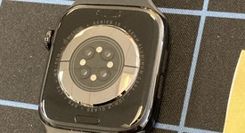 Good
													Apple Watch Series 10 46mm - Unlocked, Black, A3003 - Cellular, Aluminum, photo 6 of 6