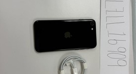Mint
													Apple iPhone SE 3rd Gen 2022 - Unlocked, Midnight, 64 GB, A2595, photo 1 of 8