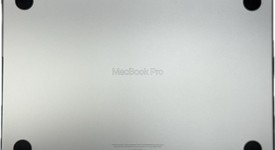 Good
													MacBook Pro 2021 - 14" - Apple M1 Pro 10-core, Silver, 1 TB, 32 GB, photo 5 of 19