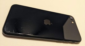 Fair
													Apple iPhone SE 3rd Gen 2022 - Unlocked, Midnight, 64 GB, A2595, photo 3 of 10