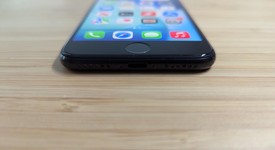 Good
													Apple iPhone SE 3rd Gen 2022 - Unlocked, Midnight, 128 GB, A2595, photo 3 of 15