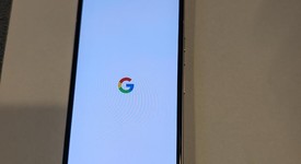 Mint
													Google Pixel 8a - Unlocked, Porcelain, 128 GB, 8 GB, GKV4X, Sub-6 5G, photo 5 of 5