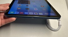 Mint
													Apple iPad 11th Gen - Wi-Fi, Blue, 128 GB, A3354, photo 2 of 6