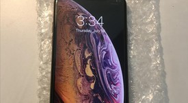 Mint
													Apple iPhone Xs - Sprint, Gold, 64 GB, A1920, photo 2 of 10