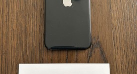 Good
													Apple iPhone SE 2nd Gen 2020 - Unlocked, Black, 64 GB, A2275, photo 3 of 6