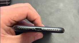Good
													Apple iPhone 7 - Verizon, Black, 32 GB, A1660, photo 3 of 8