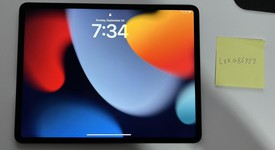 Mint
													Apple iPad Pro 12.9" 6th Gen 2022 - Wi-Fi, Gray, 128 GB, photo 2 of 13