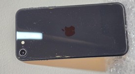 Fair
													Apple iPhone SE 2nd Gen 2020 - Unlocked, Black, 256 GB, A2275, photo 5 of 11