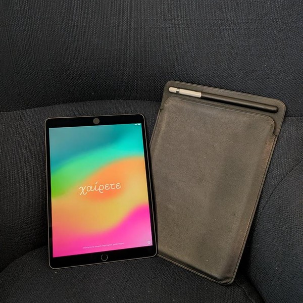 Apple iPad Pro 10.5 inch - Wi-Fi, 64 GB, Gray