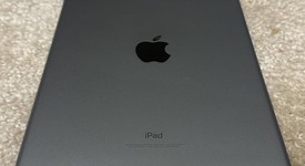 Mint
													Apple iPad 6th Gen - Unlocked, Gray, 32 GB, A1954, photo 4 of 8