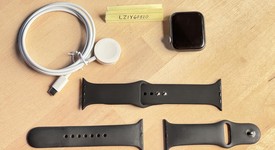 Fair
													Apple Watch Series 4 44mm - Gray, A1978 - GPS, Aluminum, photo 1 of 4
