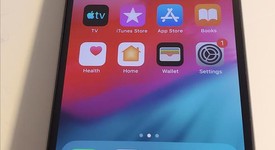 Good
													Apple iPhone X - Unlocked, Gray, 64 GB, A1901, GSM, photo 2 of 10