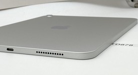 Mint
													Apple iPad 11th Gen - Unlocked, Silver, 128 GB, A3355, photo 5 of 5