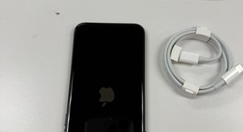 Mint
													Apple iPhone SE 3rd Gen 2022 - Unlocked, Midnight, 64 GB, A2595, photo 2 of 8