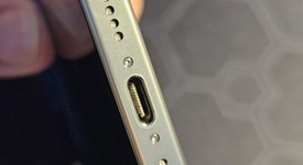 Mint
													Apple iPhone 16 Pro - Unlocked, Natural, 256 GB, A3083, photo 4 of 7