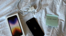 Good
													Apple iPhone SE 3rd Gen 2022 - Unlocked, Midnight, 64 GB, A2595, photo 2 of 5