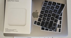 Good
													MacBook Air 2020 - 13" - Apple M1, Silver, 256 GB, 16 GB, photo 2 of 11