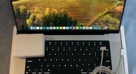 Good
													MacBook Pro Late 2023 (M3) - 16" - Apple M3 Max 14-core, Silver, 1 TB, 36 GB, 30-core GPU, photo 1 of 9