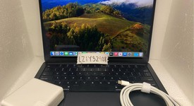 Good
													MacBook Air 2022 - 13" - Apple M2, Midnight, 256 GB, 8 GB, photo 1 of 9
