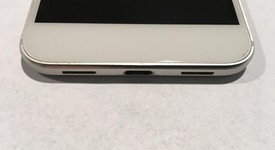 Fair
													Google Pixel XL - Verizon, Silver, 128 GB, 4 GB, Verizon Edition, photo 3 of 19