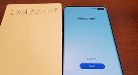Good
													Samsung Galaxy S10 Plus - T-Mobile, Ceramic White, 1 TB, 12 GB, SM-G975U, photo 2 of 3