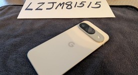 Mint
													Google Pixel 9 - Unlocked, Porcelain, 256 GB, 12 GB, G2YBB, photo 4 of 12