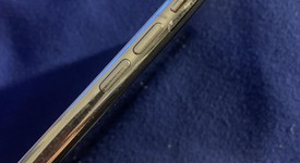 Fair
													Apple iPhone X - Unlocked, Silver, 64 GB, A1865, photo 3 of 7