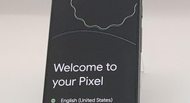 Good
													Google Pixel 8 - Unlocked, Hazel, 128 GB, 8 GB, G9BQD, Sub-6 5G, photo 3 of 3