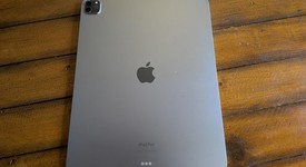 Mint
													Apple iPad Pro 12.9" 6th Gen 2022 - Wi-Fi, Gray, 128 GB, photo 2 of 12