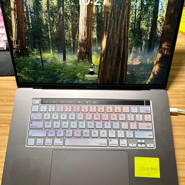 MacBook Pro 2019 - 16 inch - 512 GB, Gray, 16 GB, Intel Core i7