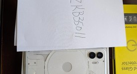 Good
													Nothing Phone (2) - Unlocked, White, 256 GB, 12 GB, photo 2 of 6