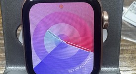 Good
													Apple Watch Series 4 40mm - Gold, A1977 - GPS, Aluminum, photo 6 of 6