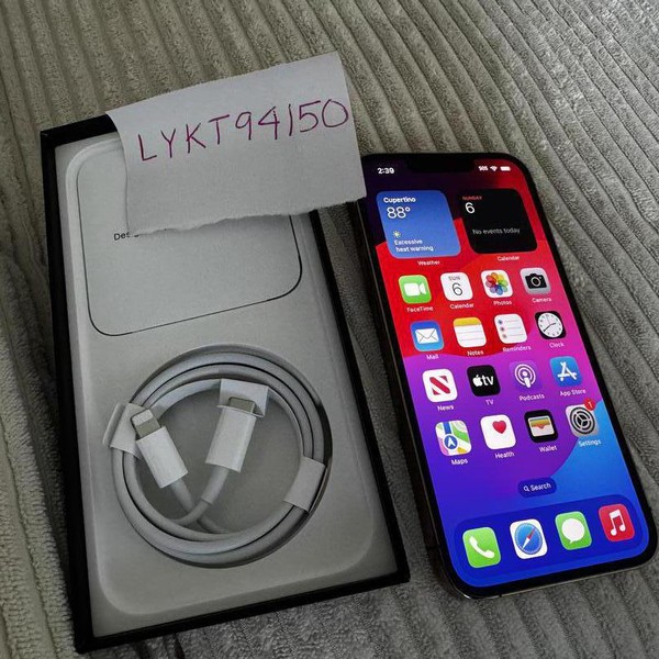 Apple iPhone 13 Pro - Unlocked, 256 GB, Gold, A2483