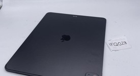 Good
													Apple iPad Pro 13" (M4) 2024 - Wi-Fi, Black, 256 GB, 8 GB, A2925, Standard Glass, photo 3 of 4