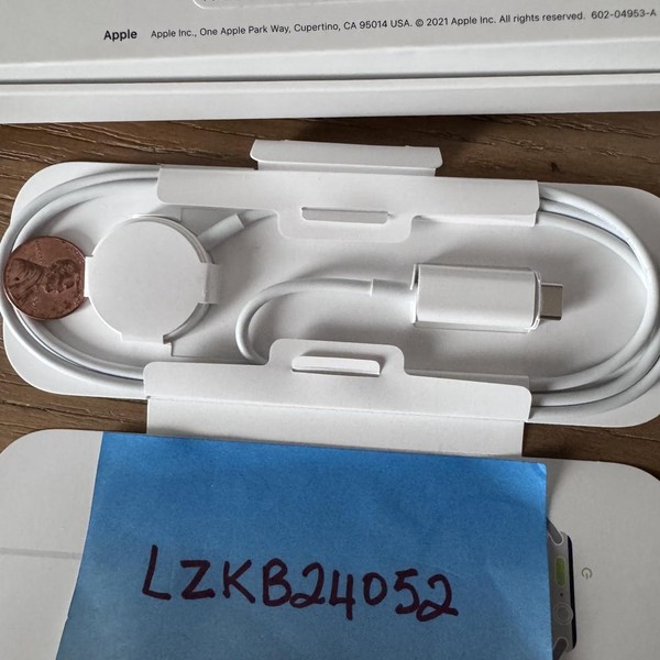 Apple Watch Series 7 45mm - Red, A2474 - GPS, Aluminum