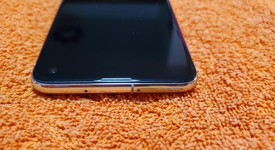 Good
													Samsung Galaxy S10e - Unlocked, White, 128 GB, 6 GB, SM-G970U1, photo 4 of 8