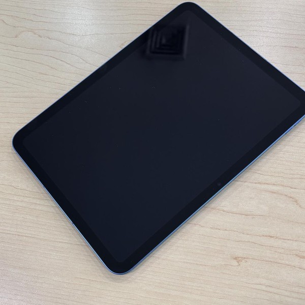 Apple iPad 11th Gen - Unlocked, Blue, 128 GB, A3355