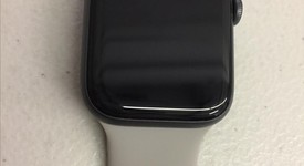 Good
													Apple Watch Series 4 44mm - Gray, A1978 - GPS, Aluminum, photo 2 of 5